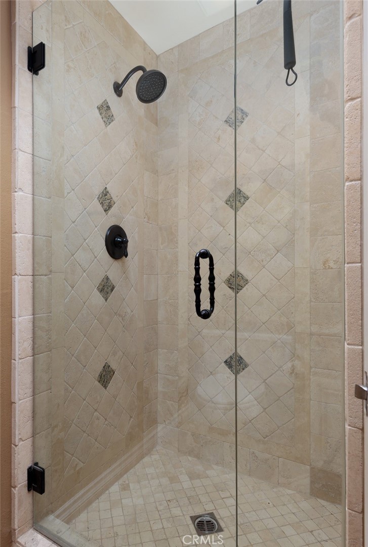 230 S Willowcreek Lane