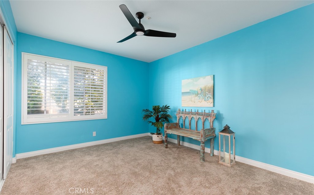 230 S Willowcreek Lane