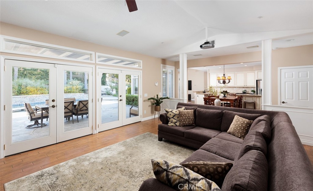 230 S Willowcreek Lane