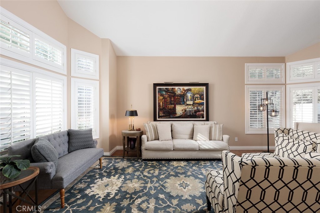 230 S Willowcreek Lane