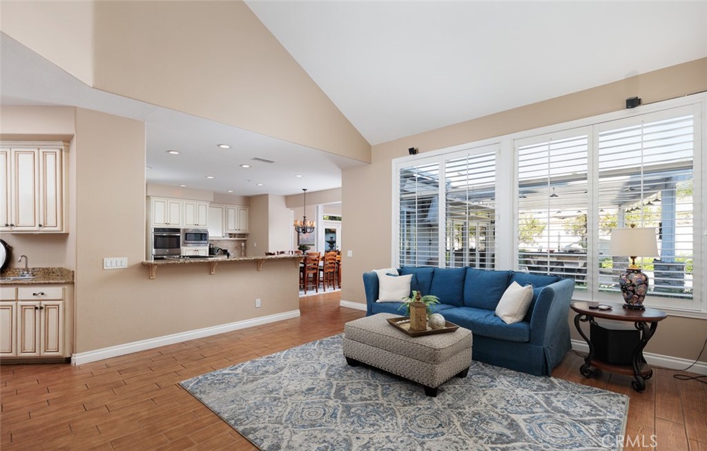 230 S Willowcreek Lane