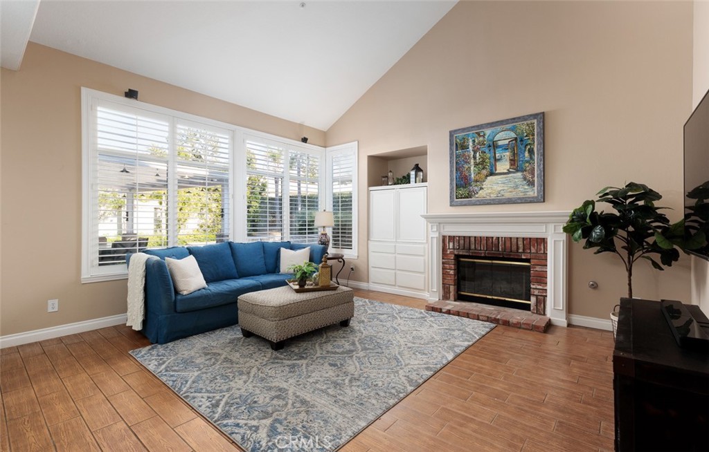 230 S Willowcreek Lane