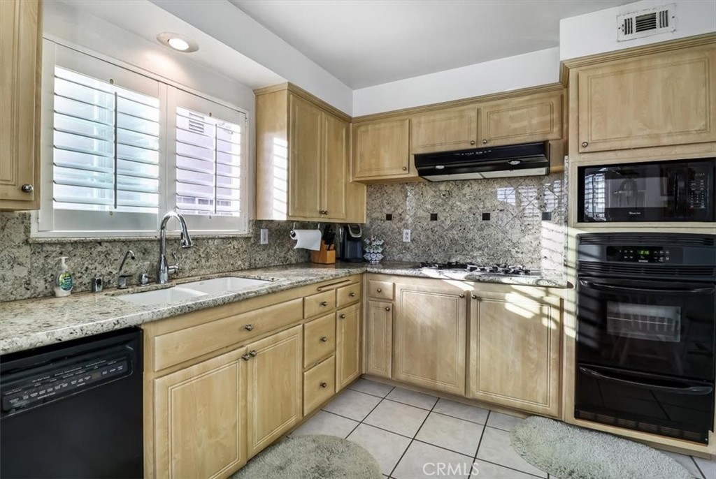 1019 Ashpark Lane