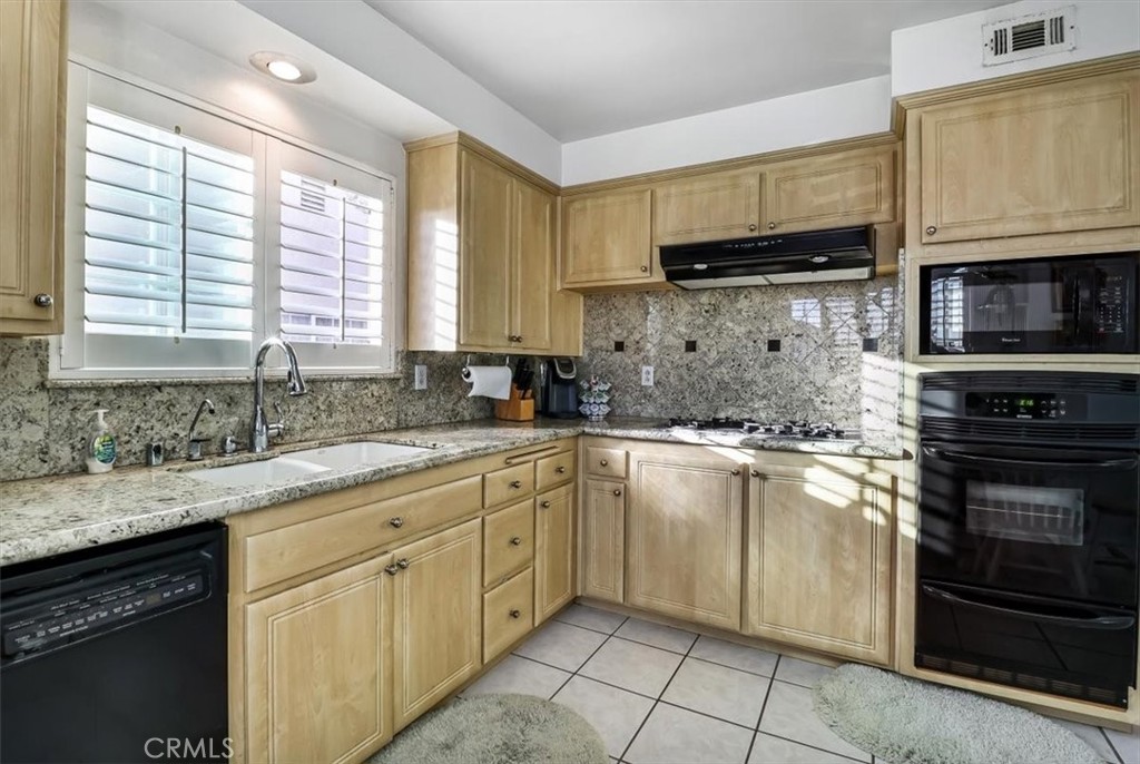 1019 Ashpark Lane