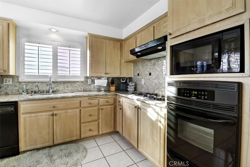 1019 Ashpark Lane