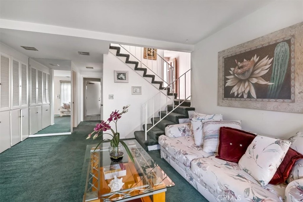 1019 Ashpark Lane