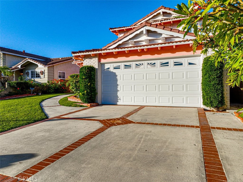 1019 Ashpark Lane