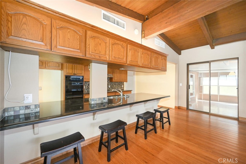 5732 E Oakbrook Street