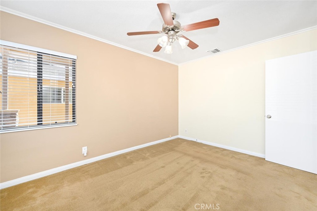 5732 E Oakbrook Street