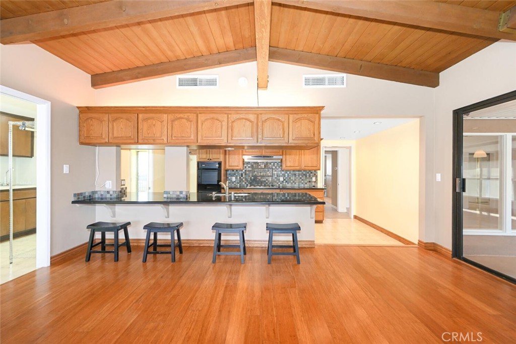 5732 E Oakbrook Street