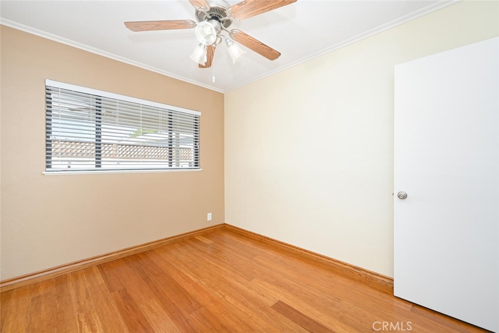 5732 E Oakbrook Street