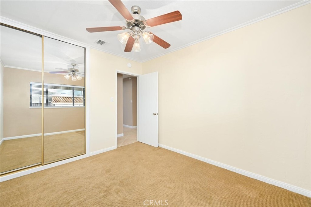 5732 E Oakbrook Street