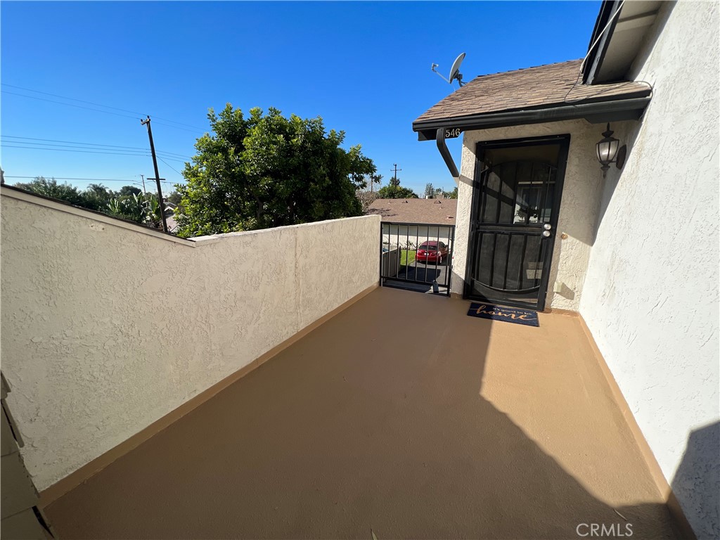 546 W Dunton Avenue 27