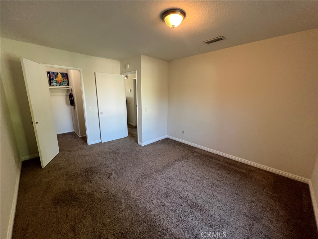 546 W Dunton Avenue 27