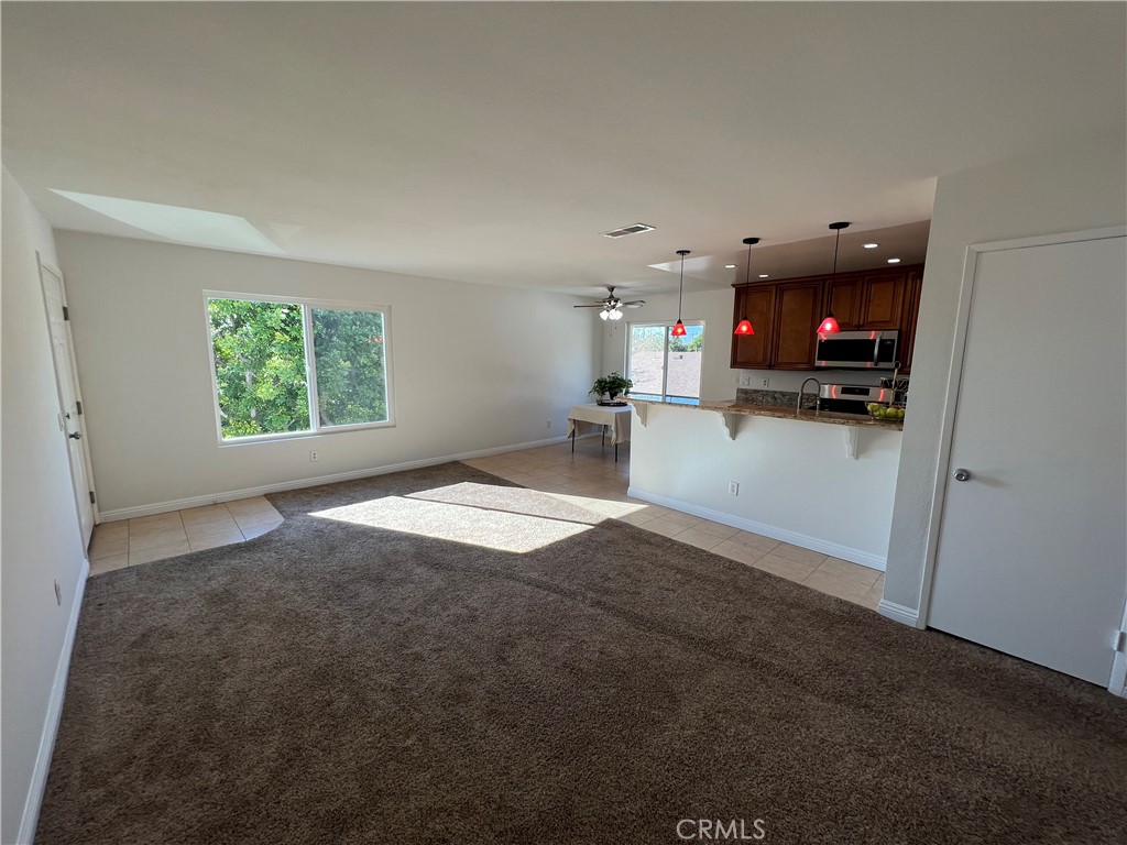 546 W Dunton Avenue 27