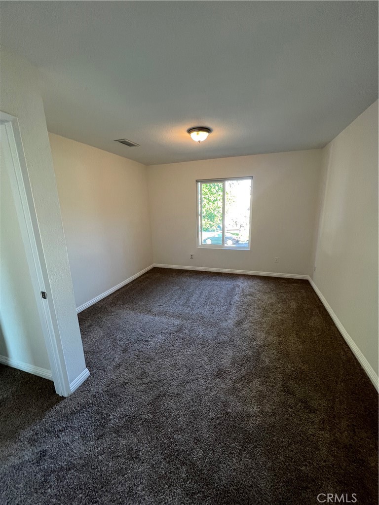 546 W Dunton Avenue 27