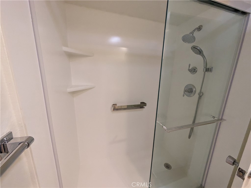 952 Avenida Carmel Q