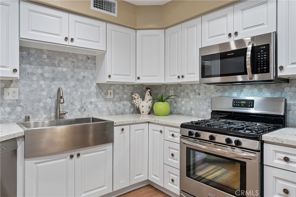 56 Santa Barbara Court