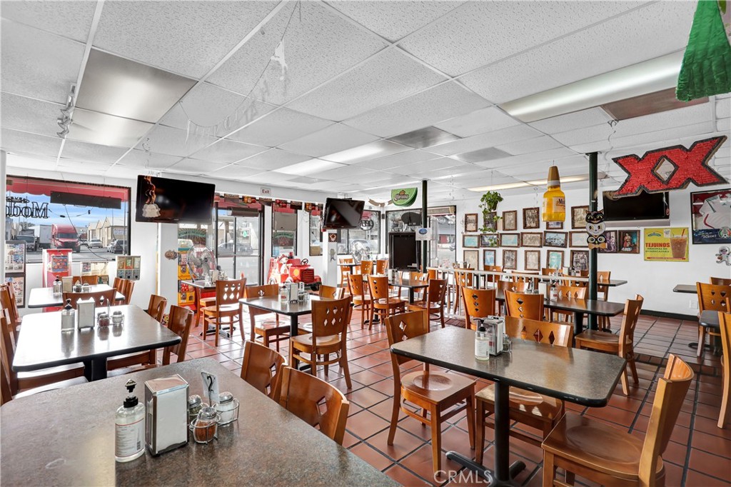 5803 Imperial Highway