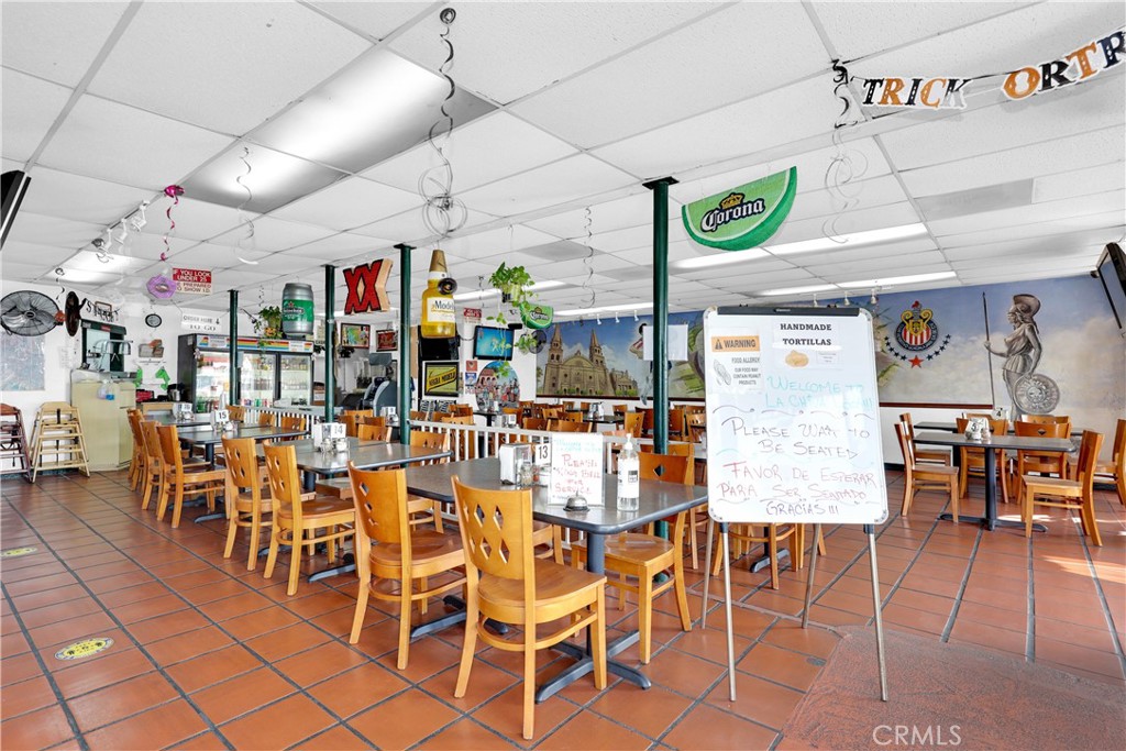 5803 Imperial Highway