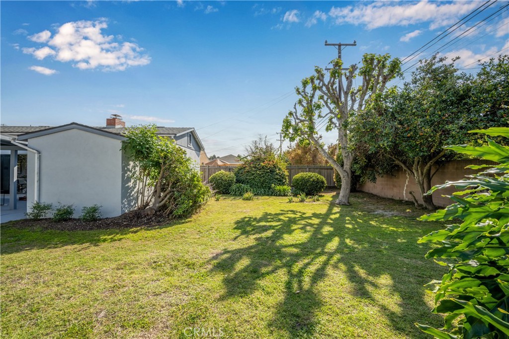 4203 N Greenbrier Road