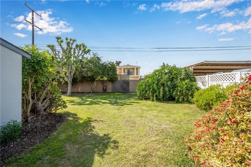 4203 N Greenbrier Road