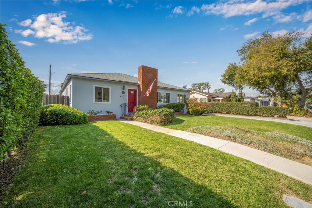 4203 N Greenbrier Road