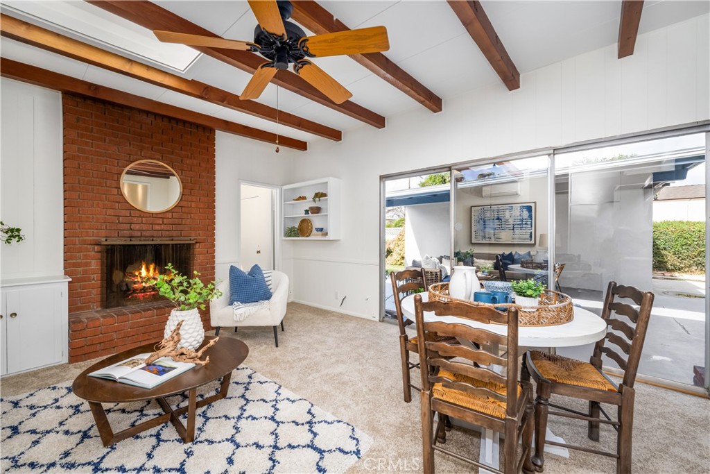 4203 N Greenbrier Road