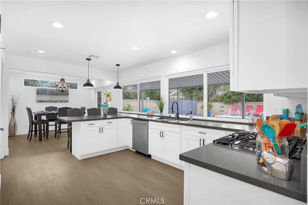 3060 N Hartman Street