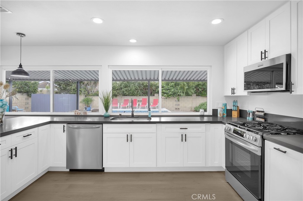 3060 N Hartman Street