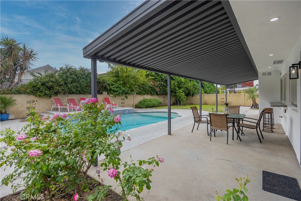 3060 N Hartman Street