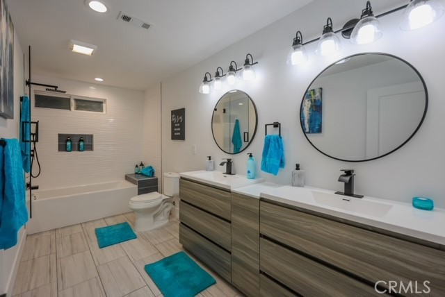 3060 N Hartman Street