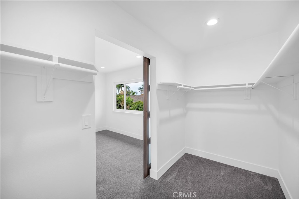 3060 N Hartman Street