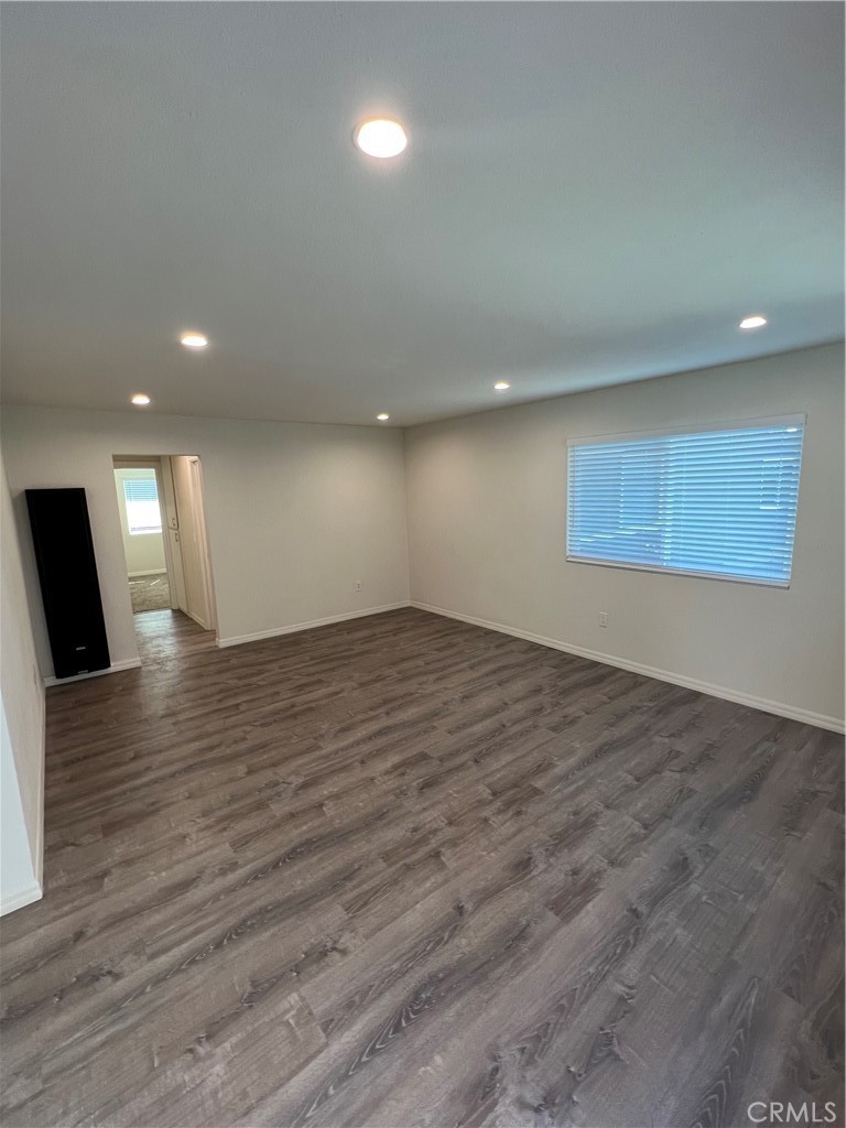 1400 Eastpark Drive 3