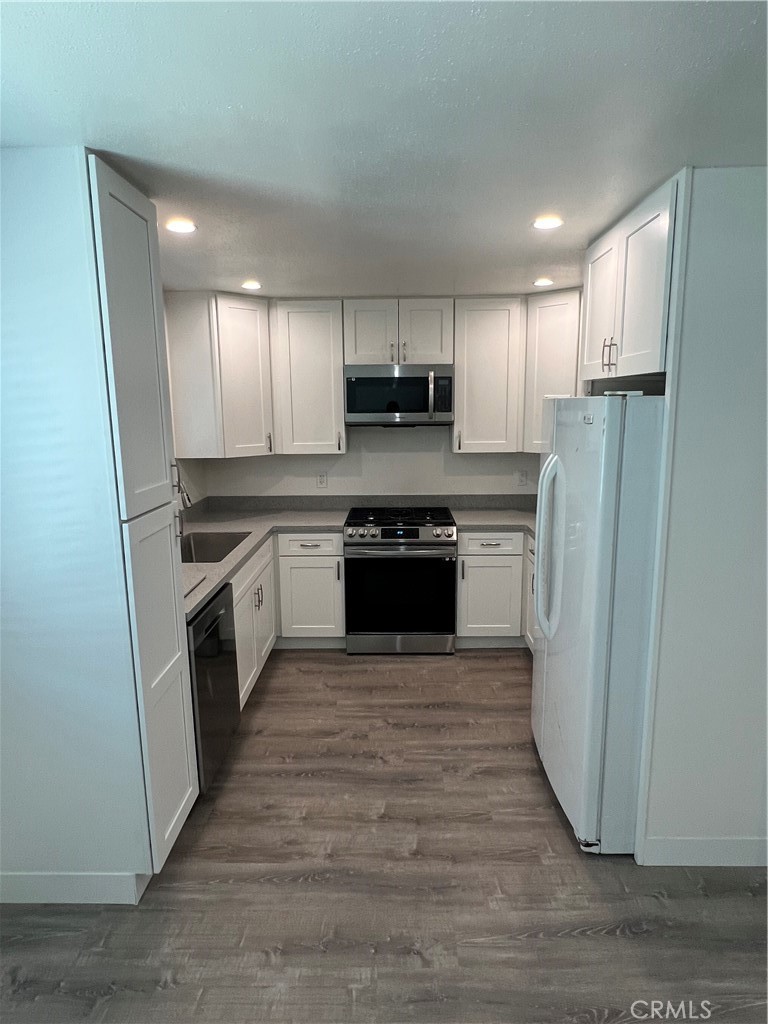 1400 Eastpark Drive 3