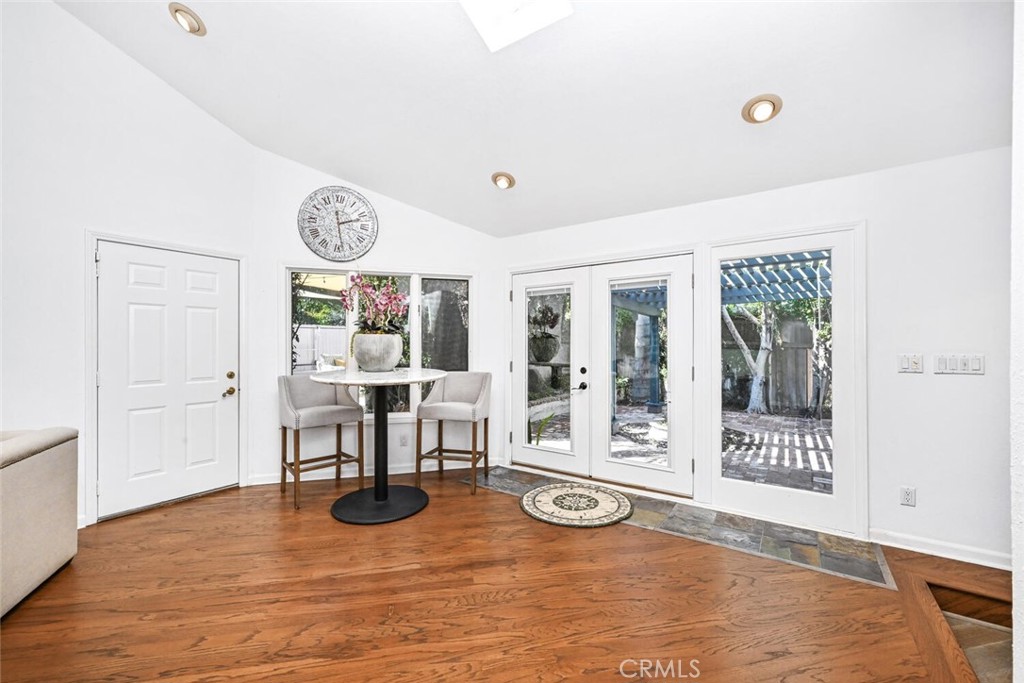 19141 Newland Street