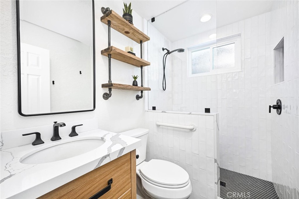 19141 Newland Street