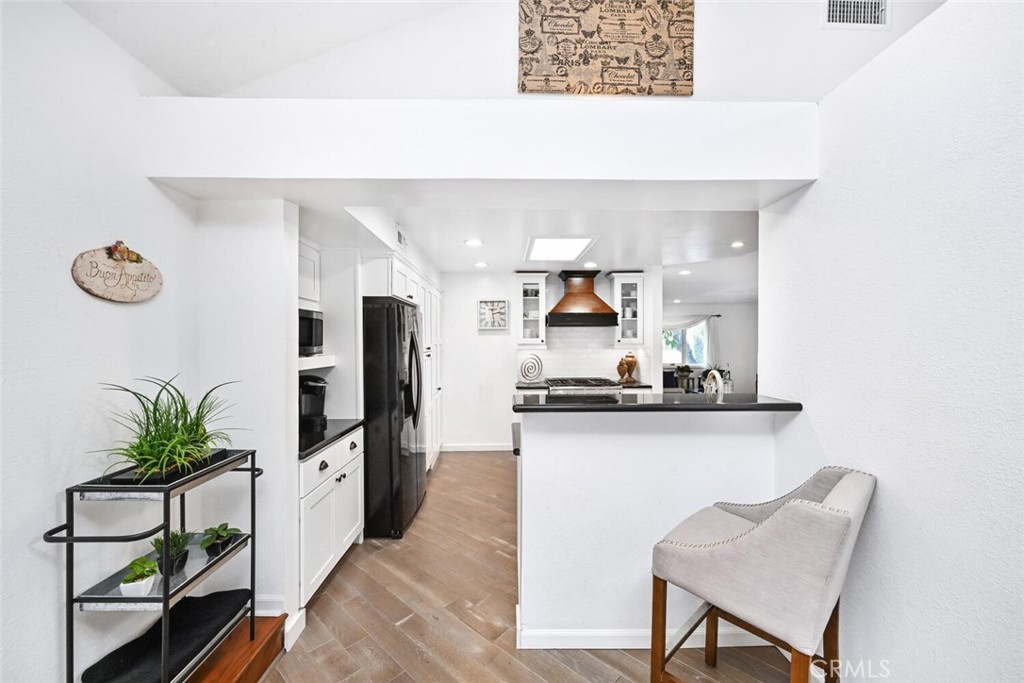 19141 Newland Street