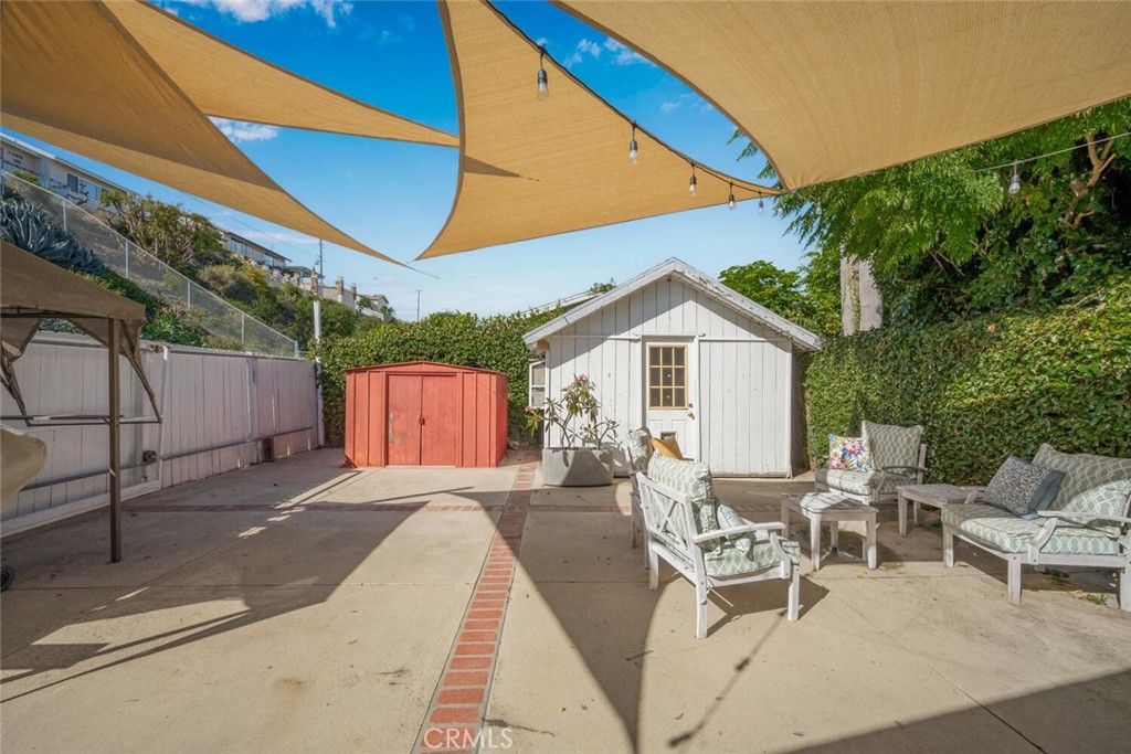 19141 Newland Street