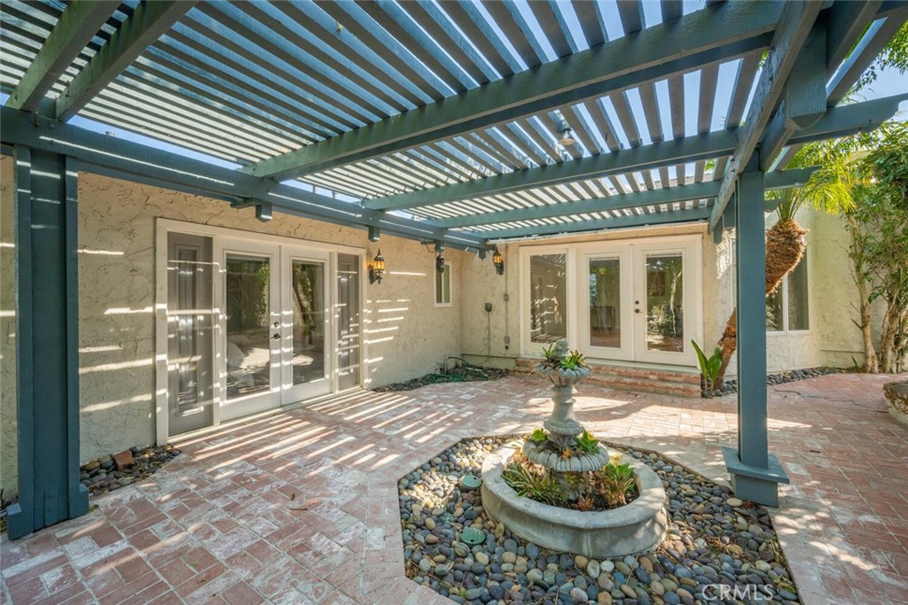 19141 Newland Street