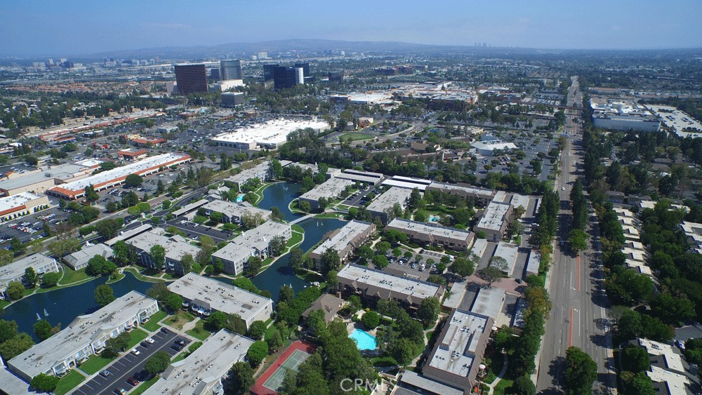 3673 S Bear Street E