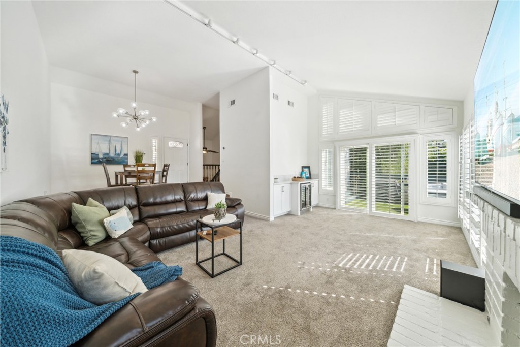 2009 Orchard Drive 7