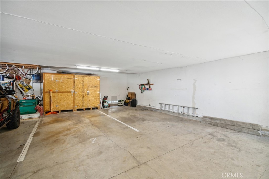 2009 Orchard Drive 7