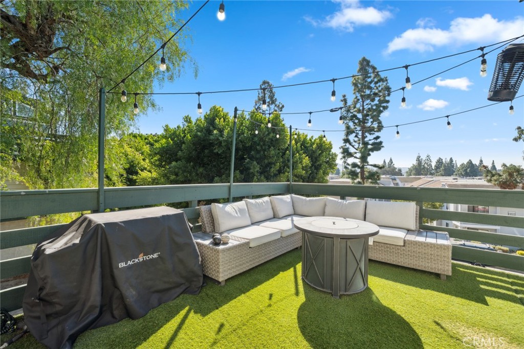 2009 Orchard Drive 7