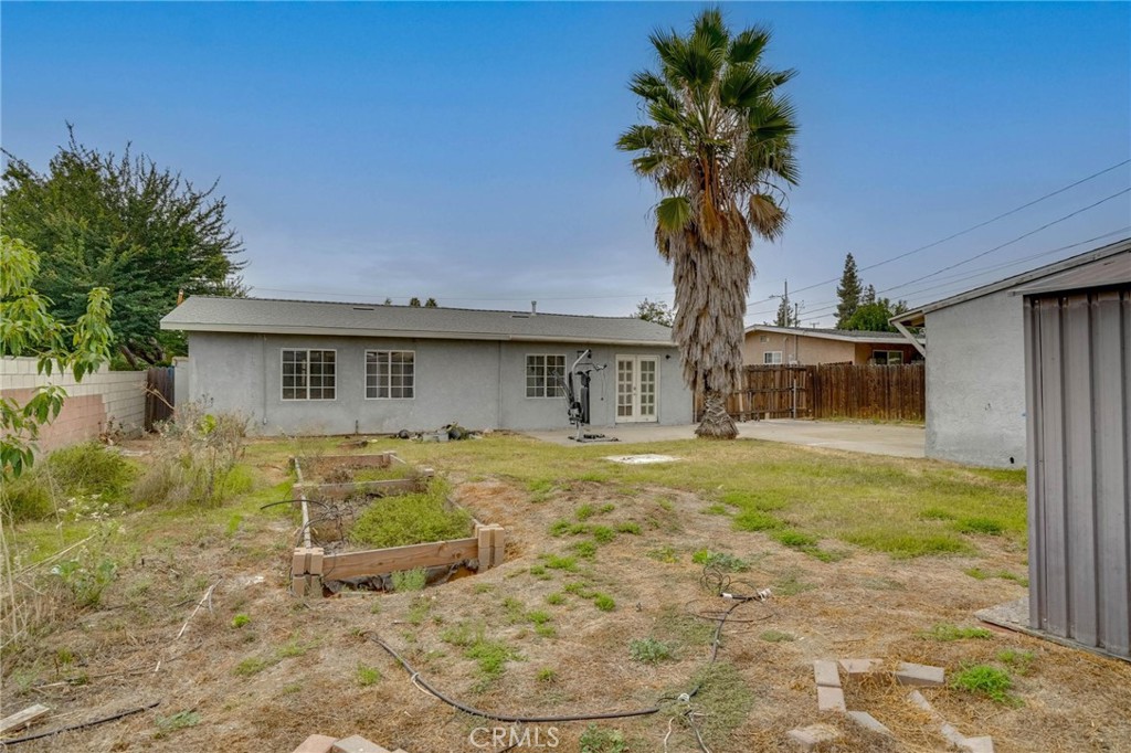 10241 Camulos Avenue