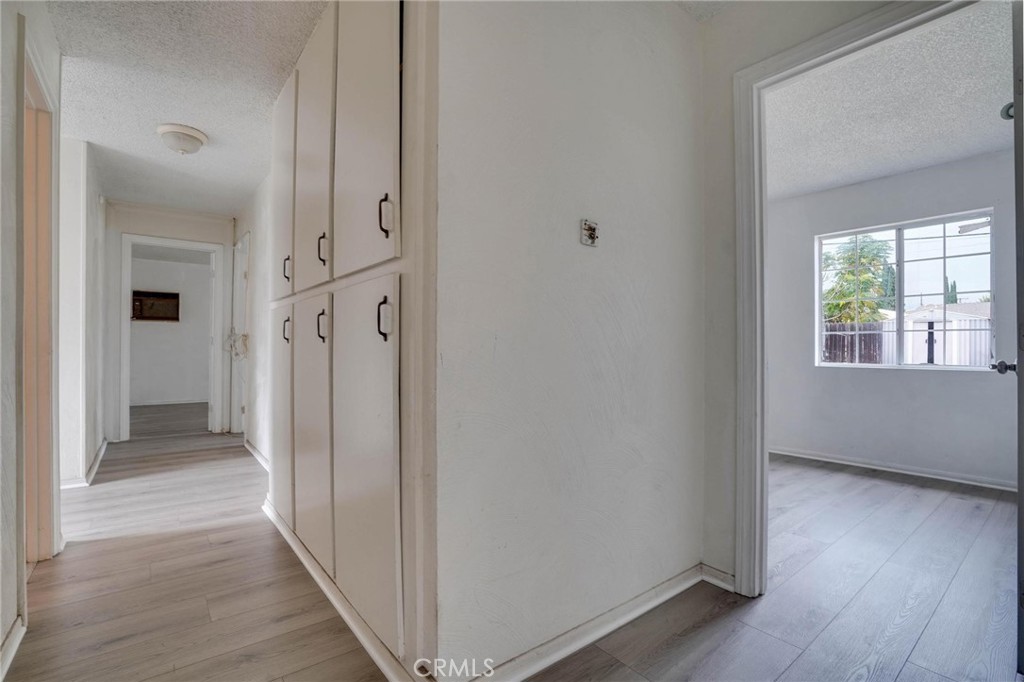 10241 Camulos Avenue