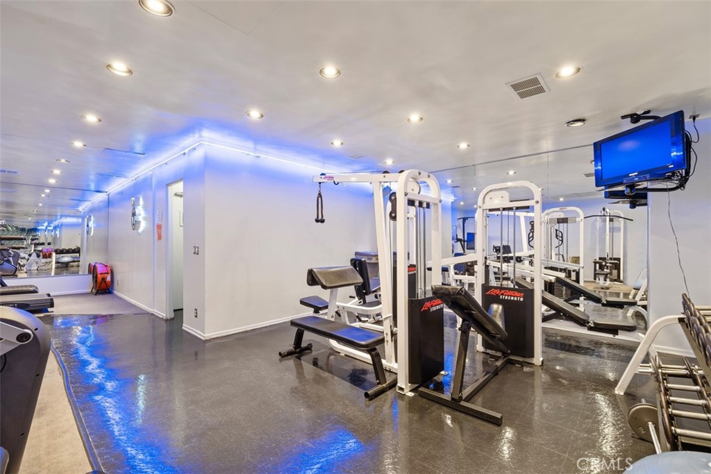 10701 Wilshire Blvd 1501