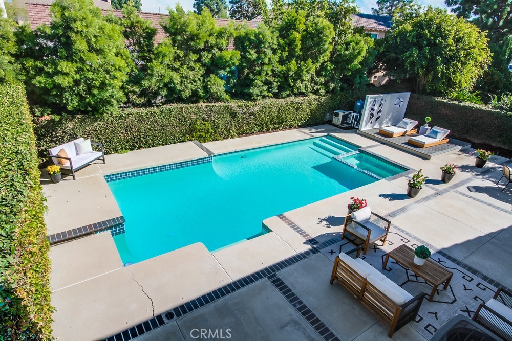 18230 Santa Arabella Street