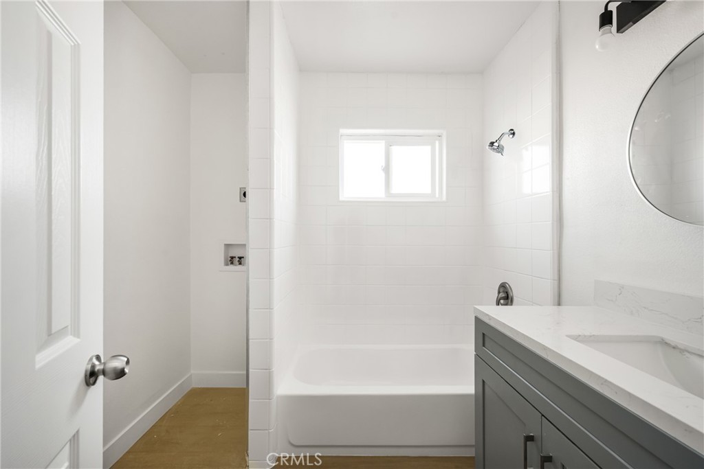 335 S Wayfield Street A