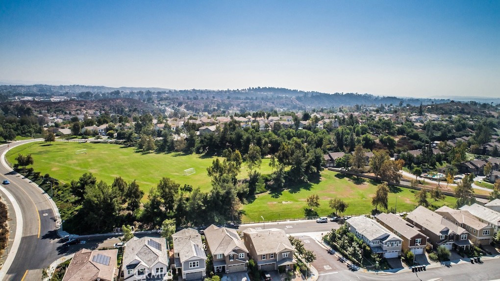 3 Silver Spruce Court